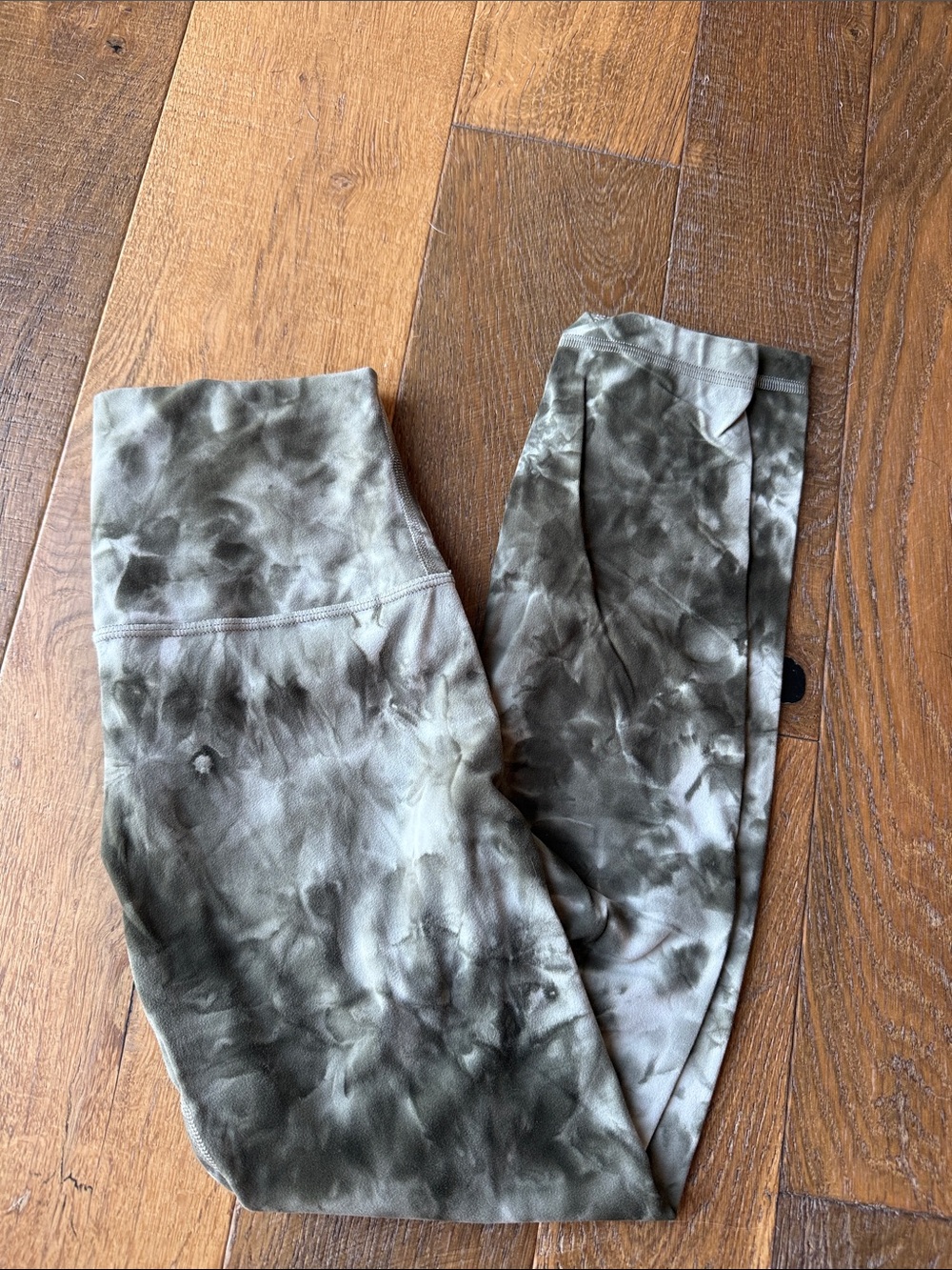 lululemon athletica Olive Tie-Dye High-Rise Leggings